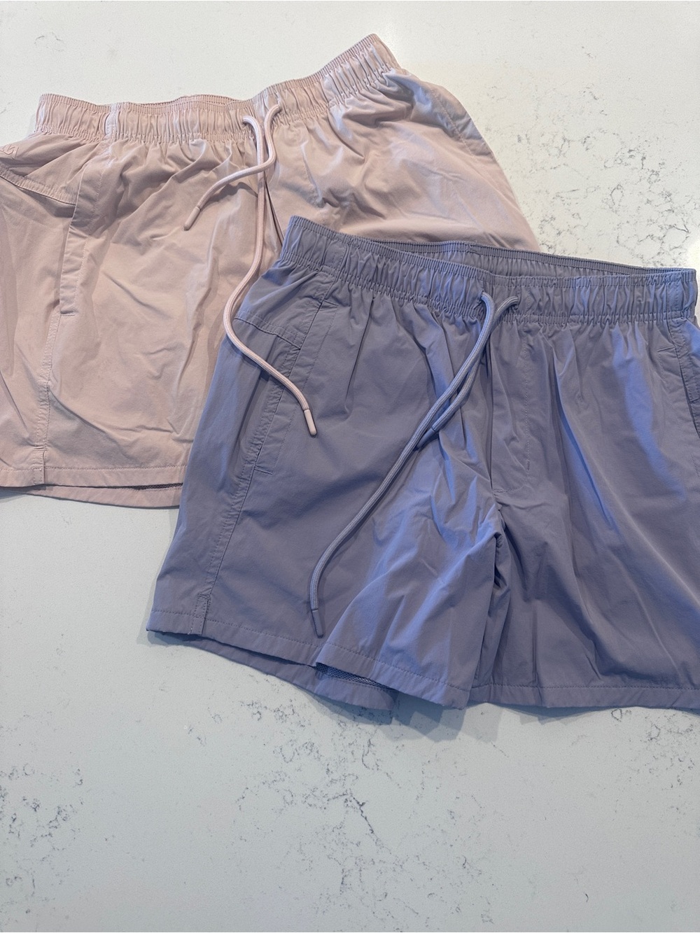 VRST Men’s 5” Hybrid Lined Shorts in Light Pink and Lavender